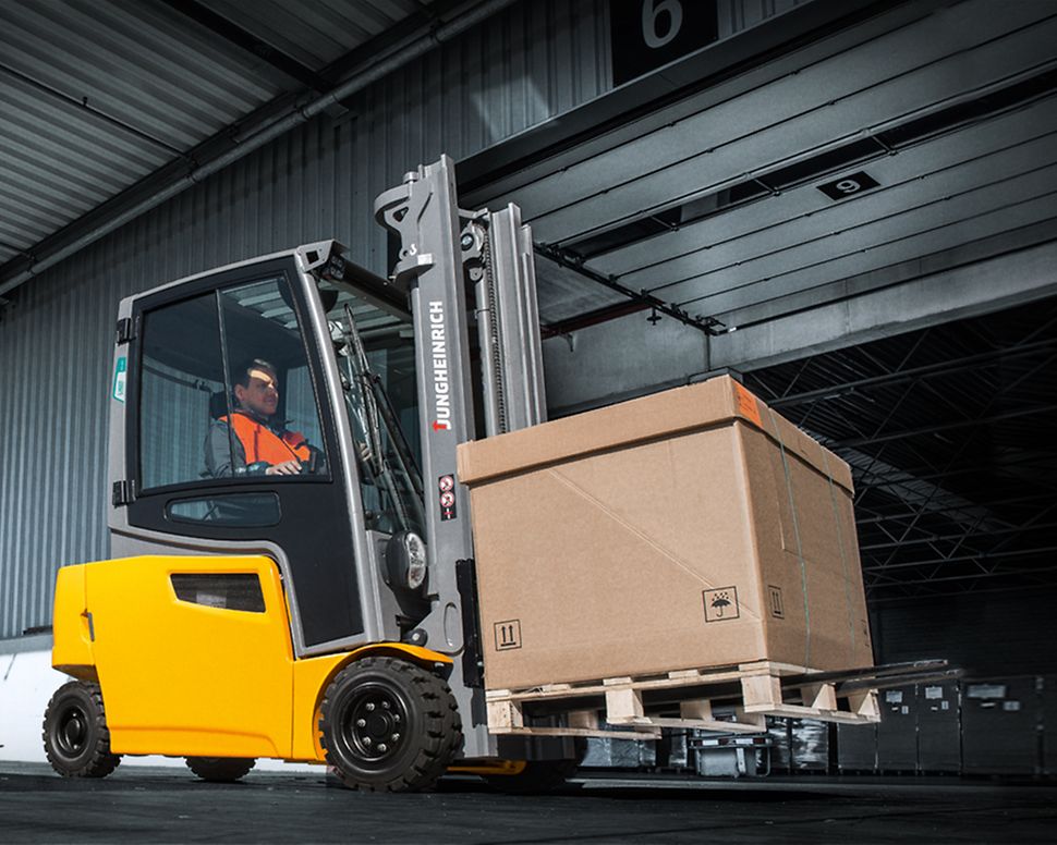 stage forklifts stage forklifts
